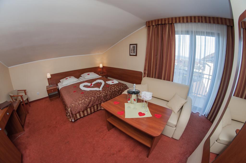 Hotel Rypsowka Новий Сонч Екстер'єр фото